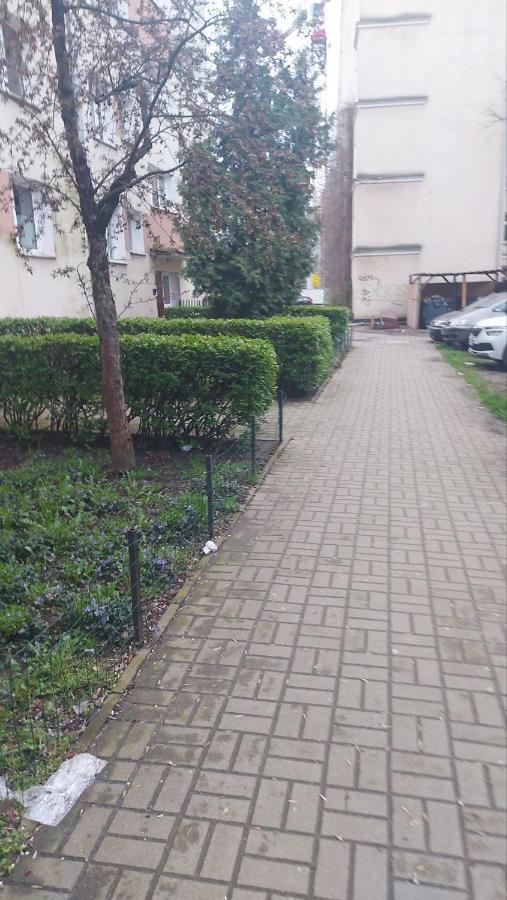 Wola Pokoje Goscinne Dnf Done Invoice Варшава Екстер'єр фото